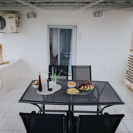 House - Lukatony With Sea View Prázdninový dům